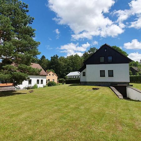 Prazdninovy Dum Hradiste Villa Nova Bystrice Exterior photo
